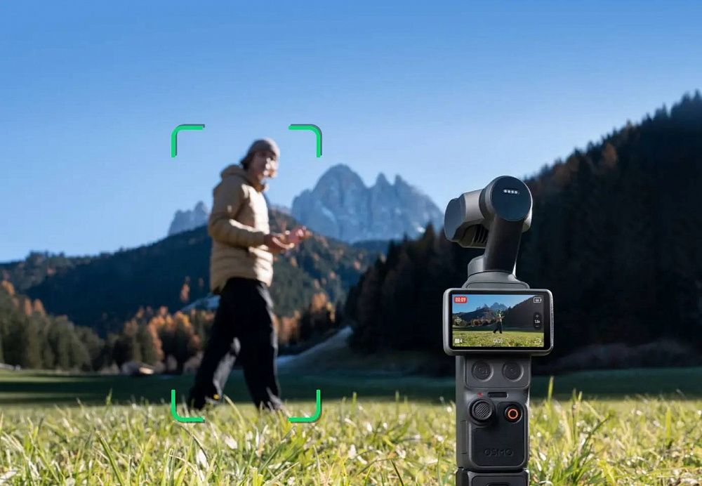Экшн-камера DJI Osmo Pocket 4 Standard Combo
