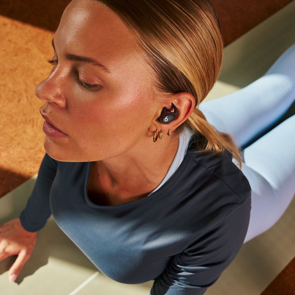 Беспроводные наушники Beats Powerbeats Fit Jet Black