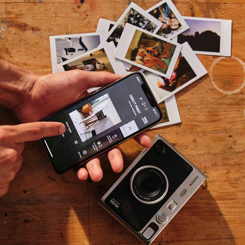 Фотоаппарат моментальной печати Fujifilm Instax Mini Evo Black